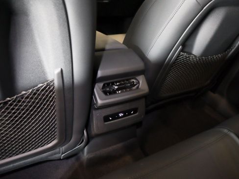 New 2027 Audi SQ6 e-tron Premium Plus AWD/4WD image 27