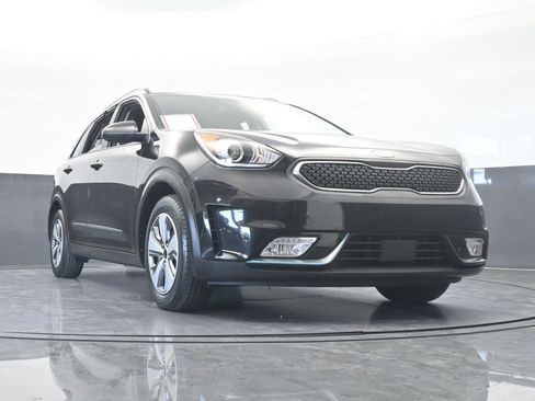 Used 2019 Kia Niro LX image 61
