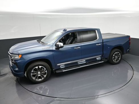 Used 2024 Chevrolet Silverado 1500 High Country w/ Technology Package RWD image 27