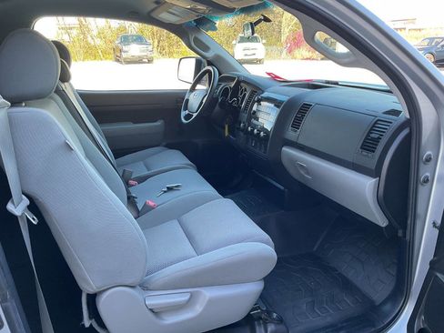 Used 2010 Toyota Tundra 2WD Regular Cab image 31
