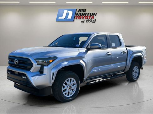 New 2026 Toyota Tacoma SR5 image 1