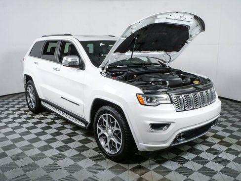 Used 2020 Jeep Grand Cherokee Overland RWD image 36