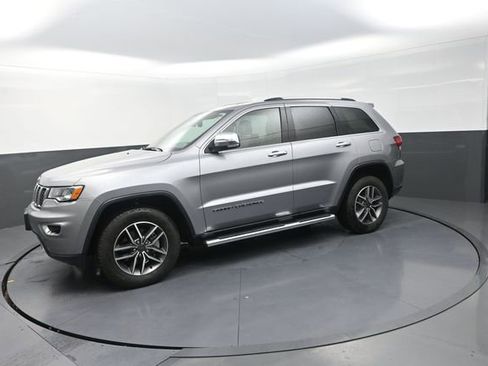Used 2020 Jeep Grand Cherokee Limited w/ Luxury Group II AWD/4WD image 54