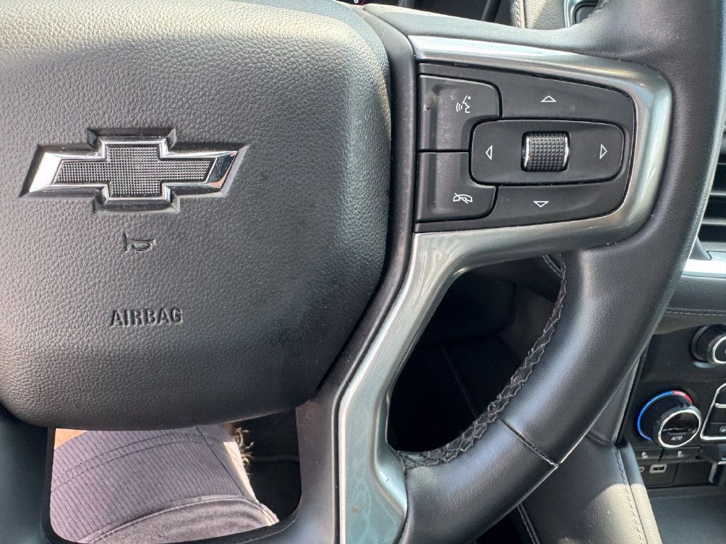 Used 2023 Chevrolet Suburban Z71 w/ Z71 Off-Road Package AWD/4WD image 24