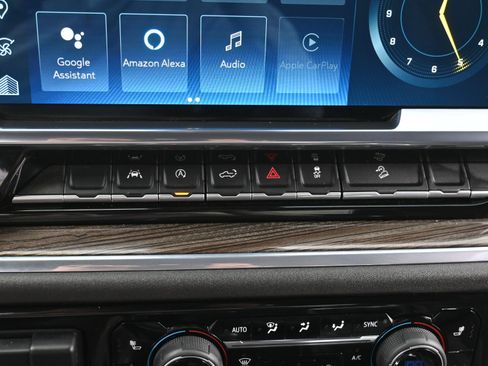 Used 2023 Chevrolet Silverado 1500 RST w/ Z71 Off-Road Package image 21