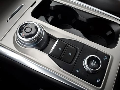 Used 2023 Ford Explorer XLT w/ Equipment Group 202A image 20