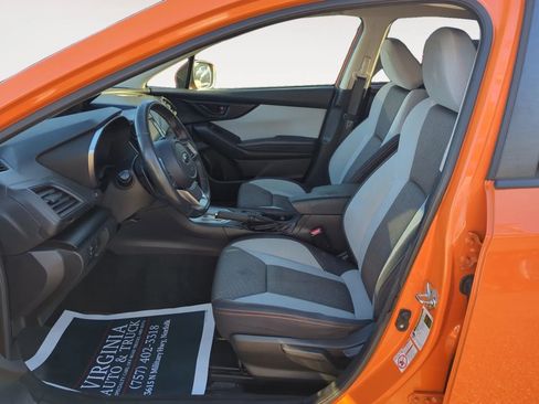 Used 2018 Subaru Crosstrek 2.0i Premium w/ Eyesight System image 13