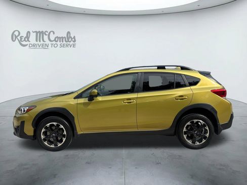 Used 2021 Subaru Crosstrek 2.0i Premium w/ Popular Package #2 AWD/4WD image 2