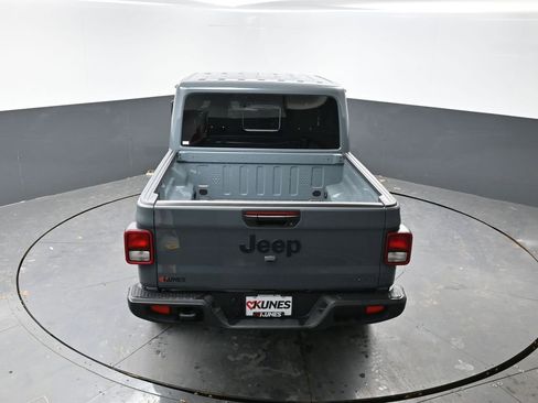 Used 2025 Jeep Gladiator High Tide image 47
