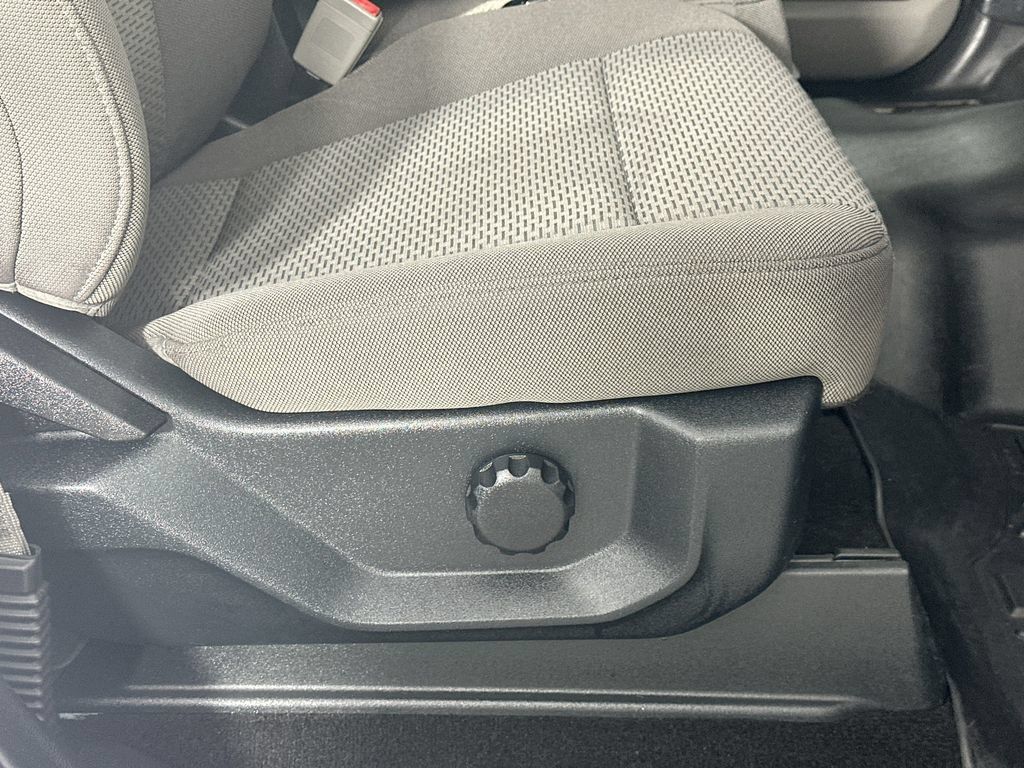 Used 2019 Ford F150 XLT AWD/4WD image 22