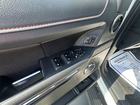 Used 2024 Ford Expedition Limited AWD/4WD image 19
