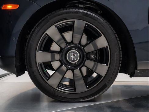 Used 2020 Rolls-Royce Cullinan image 10