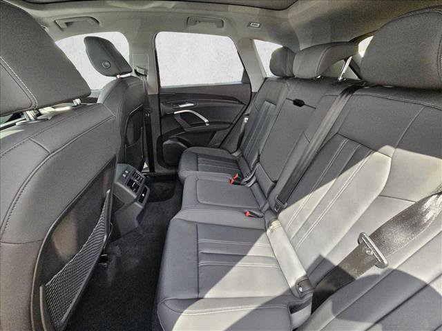 New 2026 Audi Q5 2.0T AWD/4WD image 16