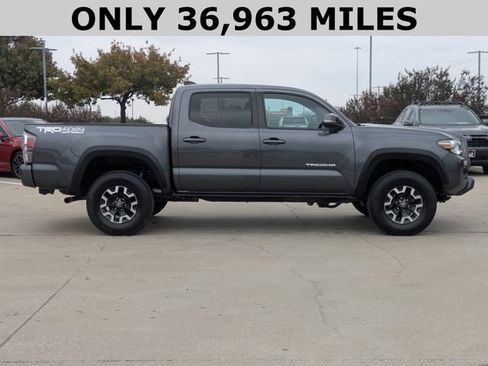 Used 2023 Toyota Tacoma TRD Off-Road image 4