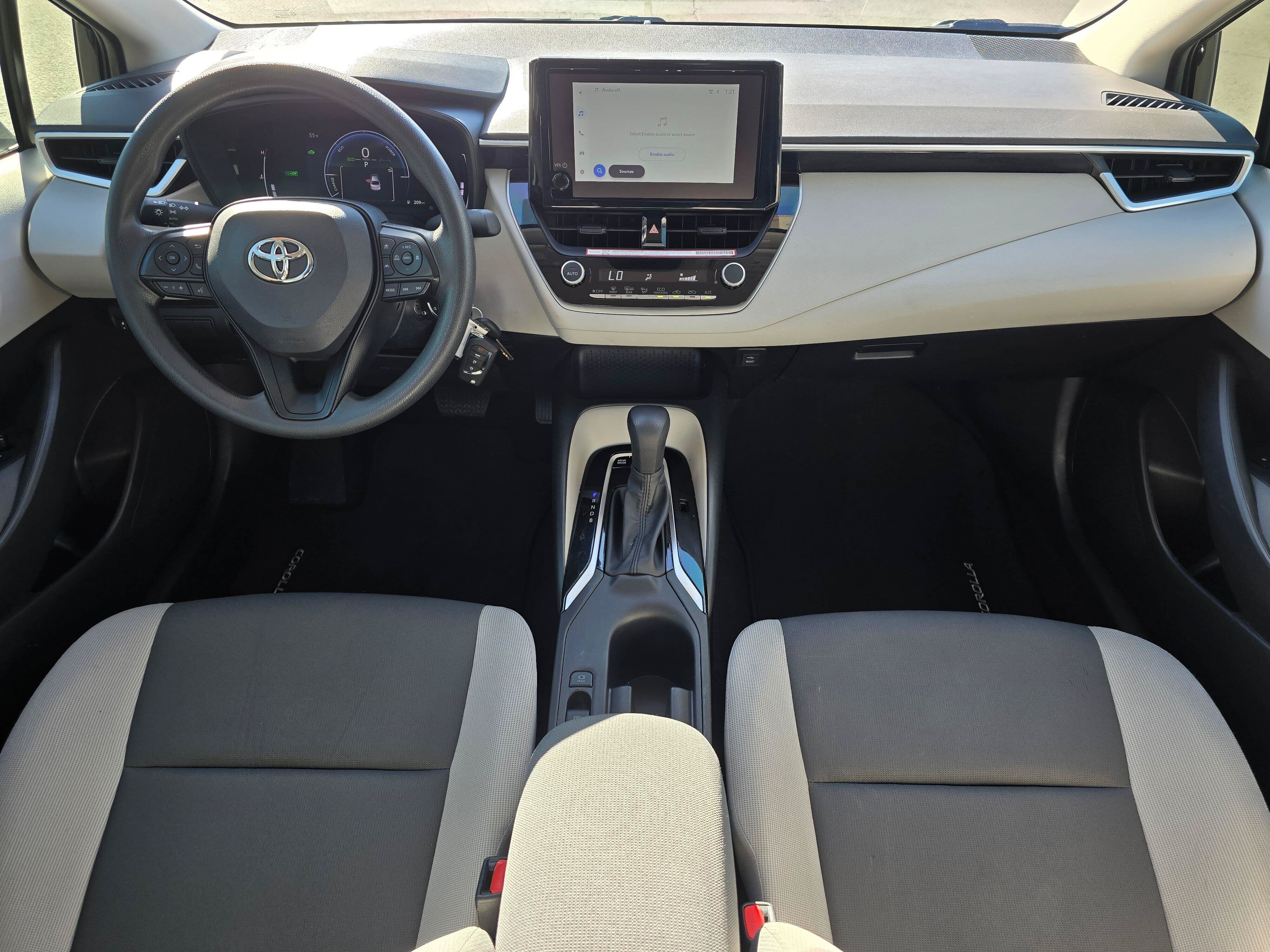 Certified 2026 Toyota Corolla LE FWD image 15