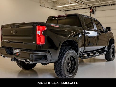 Used 2025 Chevrolet Silverado 1500 LT Trail Boss w/ Convenience Package II AWD/4WD image 10