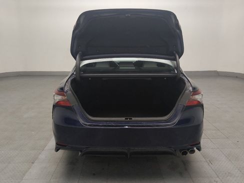 Used 2022 Toyota Camry SE image 29