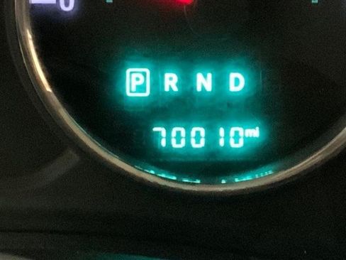 Used 2017 Jeep Wrangler Unlimited Rubicon w/ Connectivity Group AWD/4WD image 24