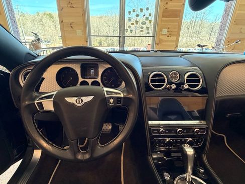 Used 2011 Bentley Continental GTC image 18