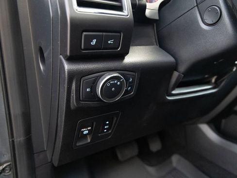 Used 2020 Ford Expedition Max Limited image 14