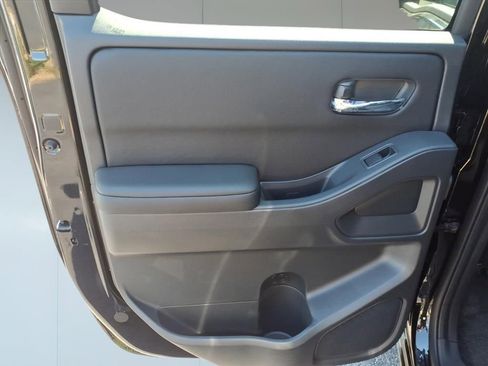 New 2026 Nissan Frontier SV w/ Tow Package AWD/4WD image 19