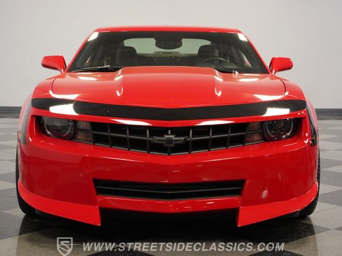 Used 2010 Chevrolet Camaro SS w/ RS Package image 17
