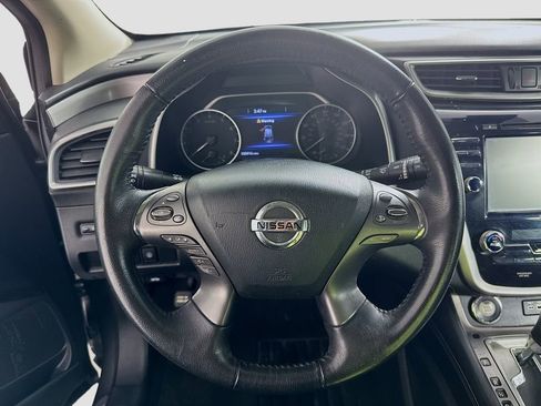 Used 2021 Nissan Murano SV image 11