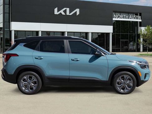 Certified 2024 Kia Seltos S image 7
