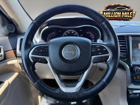 Used 2014 Jeep Grand Cherokee Limited AWD/4WD image 25