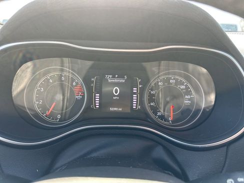 Used 2021 Jeep Cherokee Latitude Plus w/ Sun & Sound Group image 11