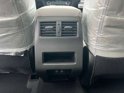 New 2026 Mitsubishi Outlander SE AWD/4WD image 18