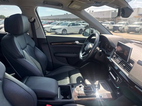 Used 2019 Audi Q5 2.0T Premium Plus w/ Premium Plus Package AWD/4WD image 28