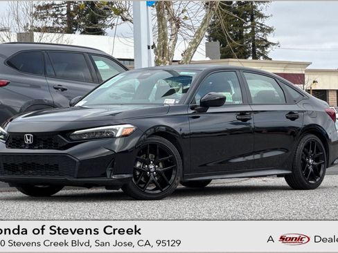 Used 2025 Honda Civic Sport image 1
