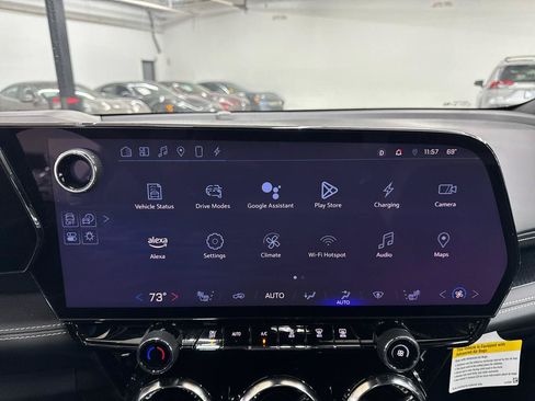 Used 2024 Chevrolet Blazer EV LT AWD/4WD image 15