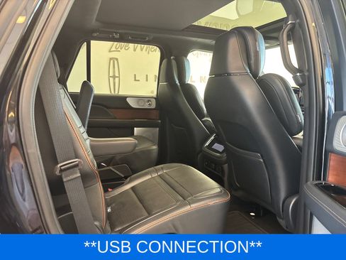 Certified 2022 Lincoln Navigator Black Label AWD/4WD image 10