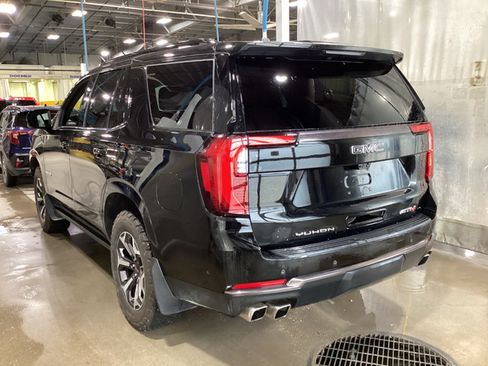 Used 2025 GMC Yukon AT4 Ultimate w/ LPO, Floor Liner Package AWD/4WD image 9