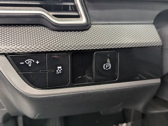 Used 2023 Kia Sportage LX FWD image 14