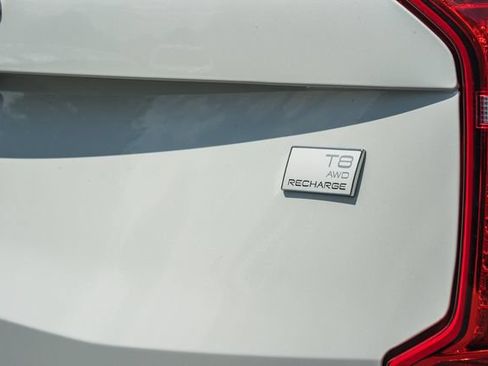 Certified 2023 Volvo XC90 T8 Ultimate w/ Protection Package Premier AWD/4WD image 8