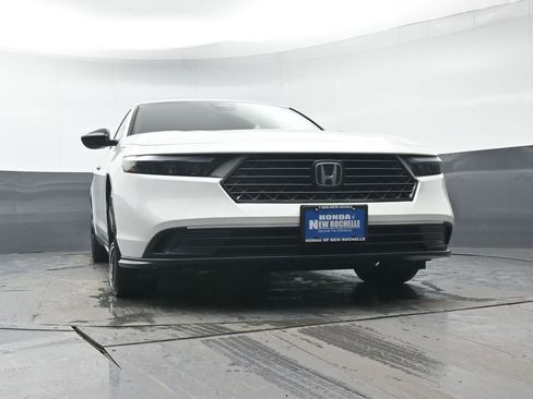 Certified 2023 Honda Accord Sport image 35