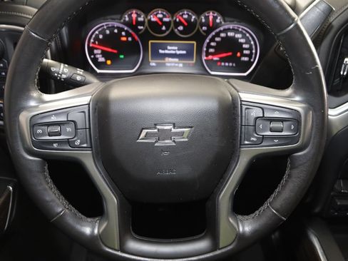 Used 2019 Chevrolet Silverado 1500 LT Trail Boss AWD/4WD image 34