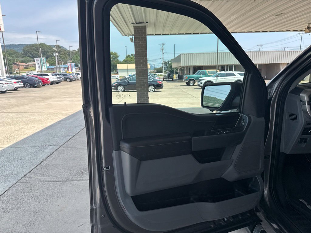 Used 2022 Ford F150 XLT w/ Equipment Group 302A High AWD/4WD image 14