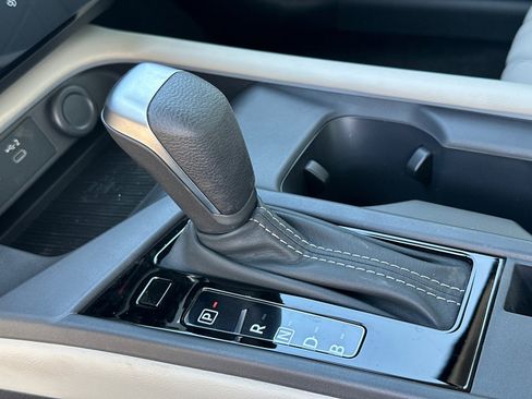 New 2026 Nissan Sentra SL w/ Floor Mat Package image 31