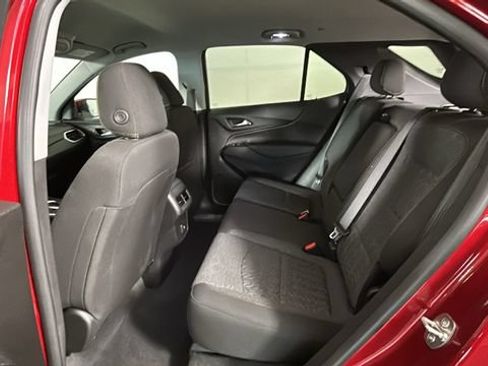 Used 2024 Chevrolet Equinox LT AWD/4WD image 25