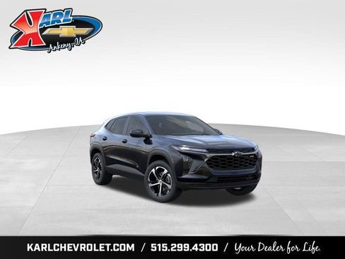New 2026 Chevrolet Trax RS w/ Driver Confidence Package FWD image 1