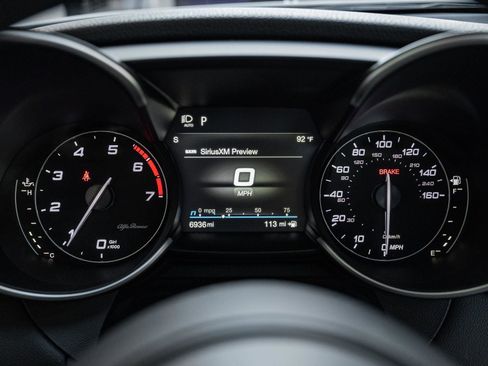 Used 2023 Alfa Romeo Giulia Sprint image 28