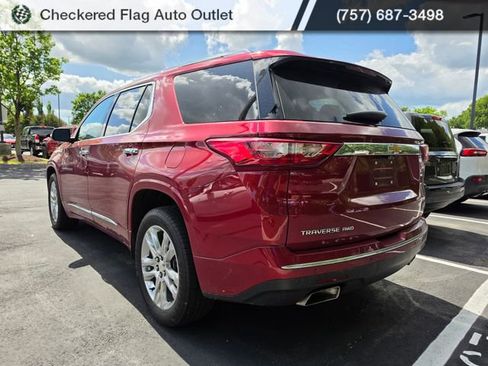 Used 2021 Chevrolet Traverse High Country AWD/4WD image 4