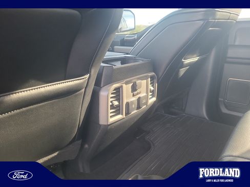Used 2019 Ford F150 Raptor w/ Equipment Group 802A Luxury AWD/4WD image 32
