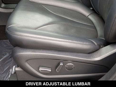 Used 2021 Lincoln Nautilus Reserve AWD/4WD image 21