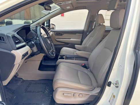 Used 2019 Honda Odyssey EX-L image 15