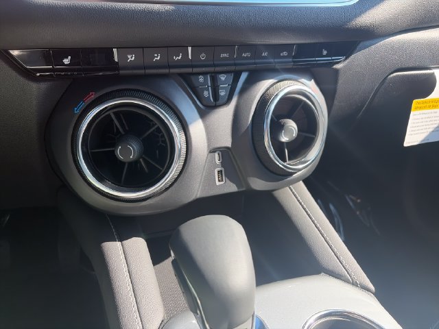 New 2026 Chevrolet Blazer LT AWD/4WD image 18